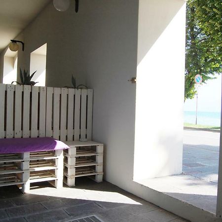 Maison Audrey Desenzano del Garda Exterior foto